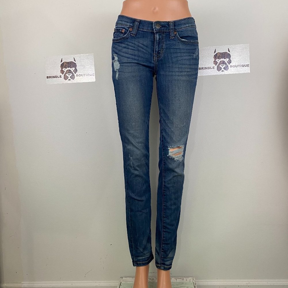Aeropostale‎ Skinny size 2  ( good )